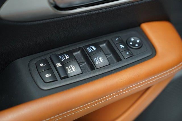 2026 Chrysler Pacifica Pinnacle AWD