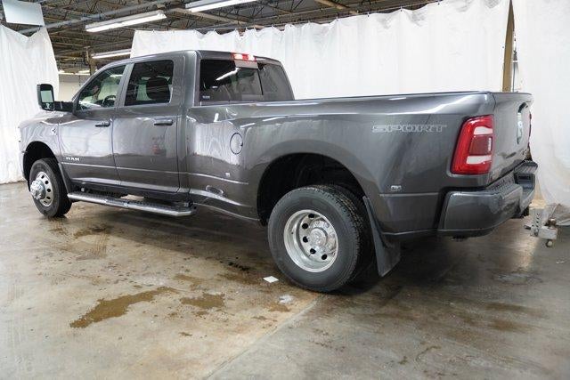 2022 RAM 3500 Big Horn 4x4 Crew Cab 8' Box