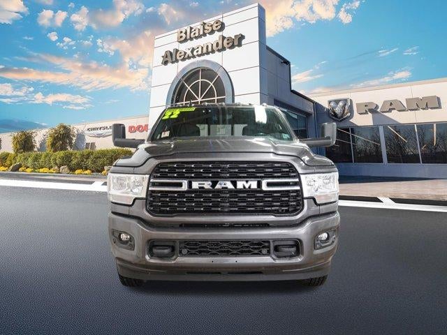 2022 RAM 3500 Big Horn 4x4 Crew Cab 8' Box