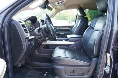 2019 RAM 2500 Laramie 4x4 Crew Cab 6'4" Box