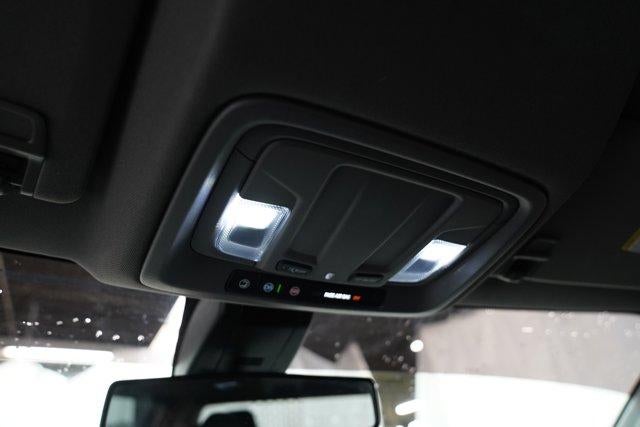 2022 Chevrolet Silverado 1500 LTD Crew Cab Short Box 4-Wheel Drive Custom Trail Boss