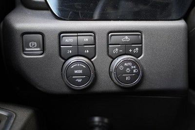 2023 Chevrolet Silverado 1500 Crew Cab Short Box 4-Wheel Drive LT Trail Boss