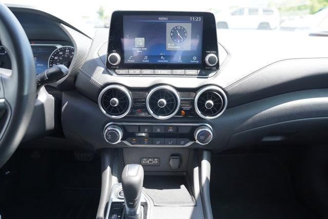 2023 Nissan Sentra SV CVT