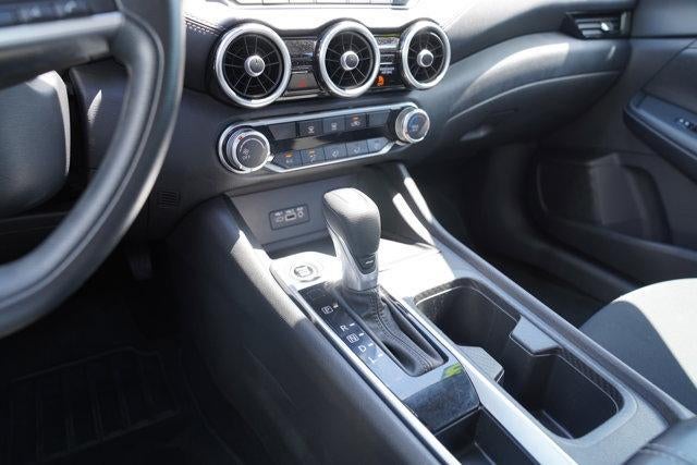 2023 Nissan Sentra SV CVT