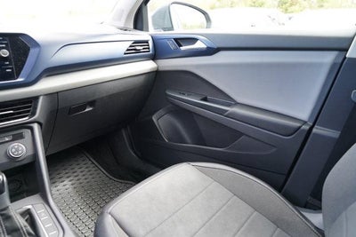 2022 Volkswagen Taos SE 4MOTION