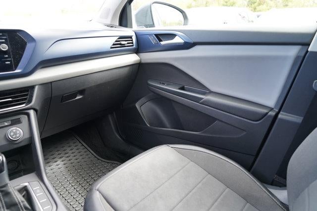 2022 Volkswagen Taos SE 4MOTION