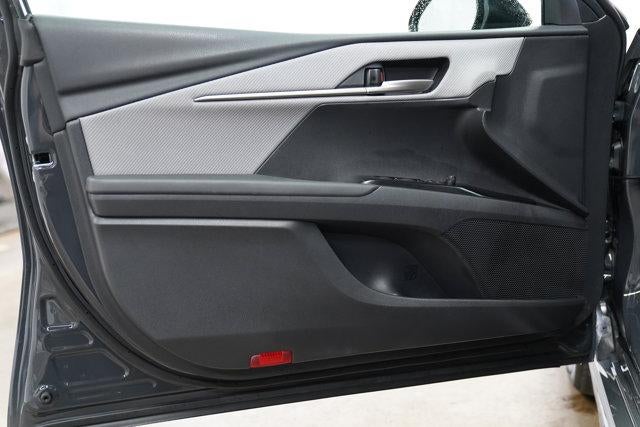 2026 Toyota Camry SE AWD (Natl)