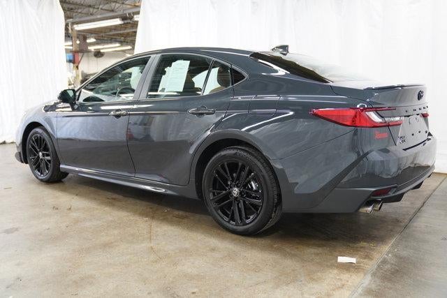 2026 Toyota Camry SE AWD (Natl)