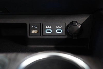 2022 Toyota Highlander Hybrid Limited AWD (Natl)