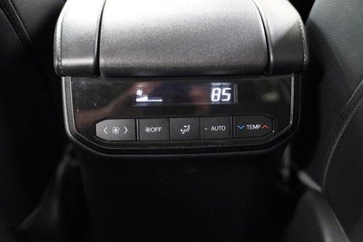 2022 Toyota Highlander Hybrid Limited AWD (Natl)
