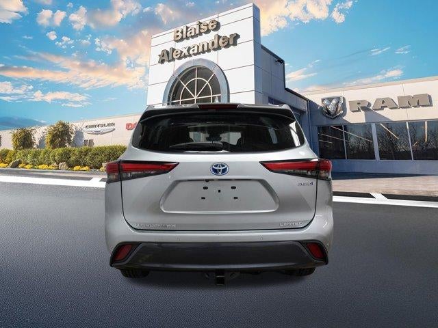 2022 Toyota Highlander Hybrid Limited AWD (Natl)