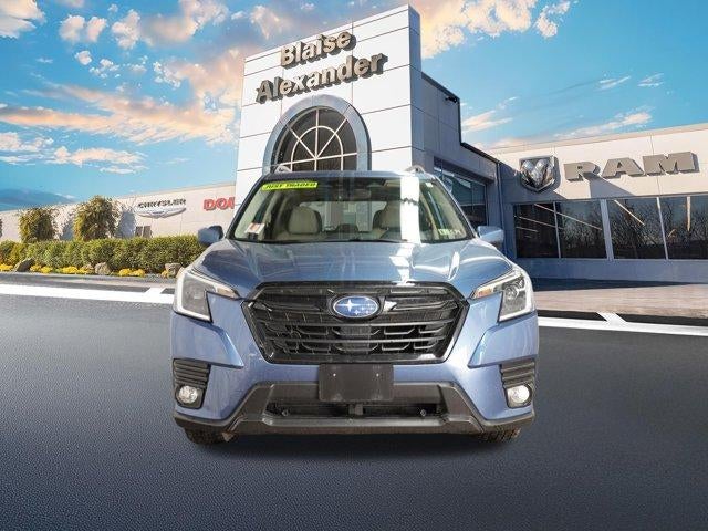 2022 Subaru Forester Premium CVT