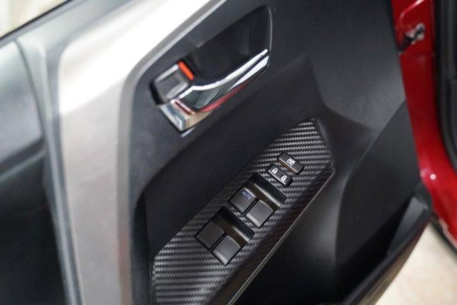 2015 Toyota RAV4 AWD 4dr XLE (Natl)