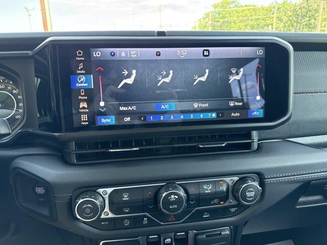 2026 Jeep Gladiator Mojave 4x4