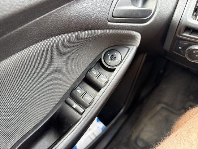 2012 Ford Focus 5dr HB SE
