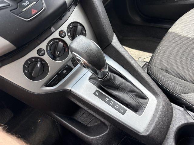 2012 Ford Focus 5dr HB SE