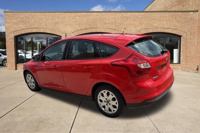 2012 Ford Focus 5dr HB SE