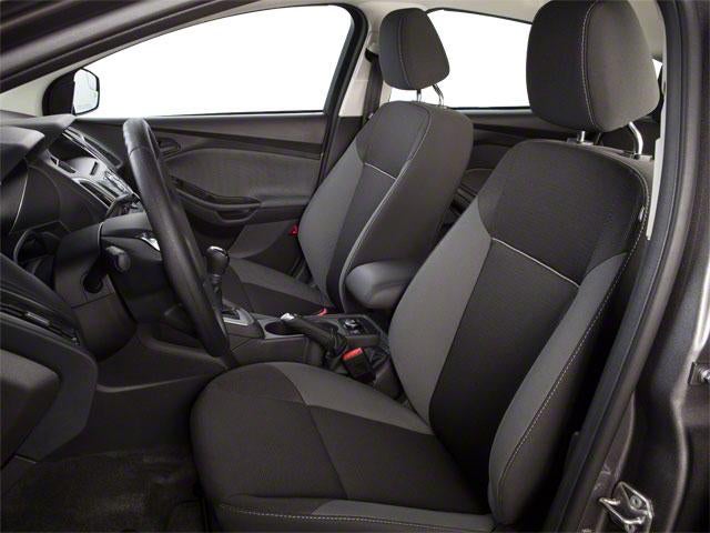 2012 Ford Focus 5dr HB SE
