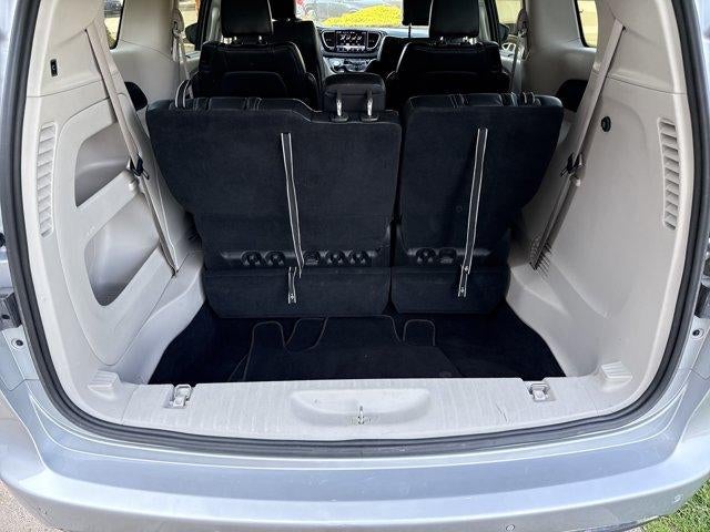 2023 Chrysler Pacifica Touring L FWD