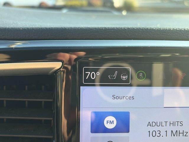 2024 Chrysler Pacifica Hybrid Select FWD