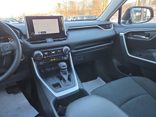 2025 Toyota RAV4 XLE AWD (Natl)