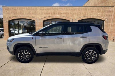 2025 Jeep Compass Trailhawk 4x4
