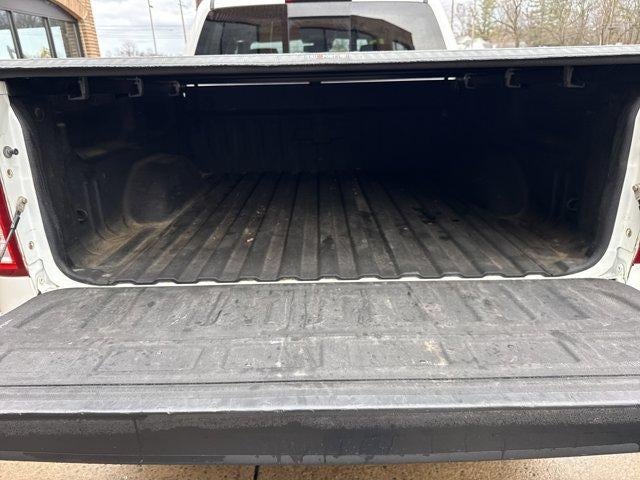 2016 Chevrolet Silverado 1500 Crew Cab Short Box 4-Wheel Drive High Country