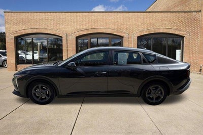 2025 Kia K4 LXS FWD