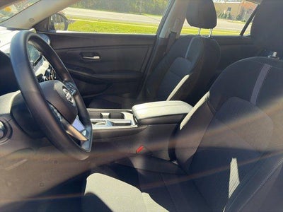 2025 Nissan Sentra SV CVT