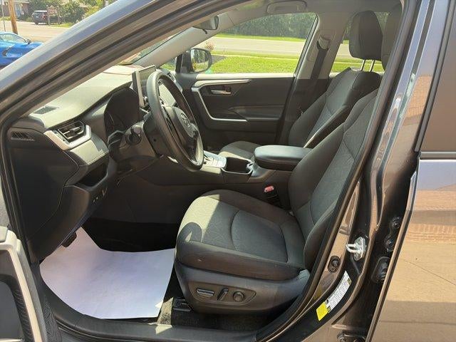 2025 Toyota RAV4 Hybrid XLE AWD (Natl)