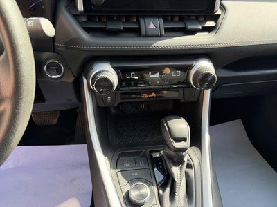 2025 Toyota RAV4 Hybrid XLE AWD (Natl)