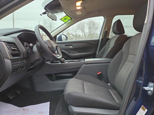 2025 Nissan Rogue AWD SV