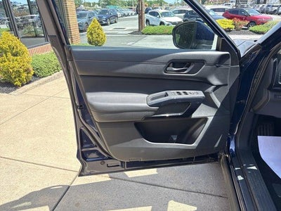 2025 Nissan Pathfinder SV 4WD