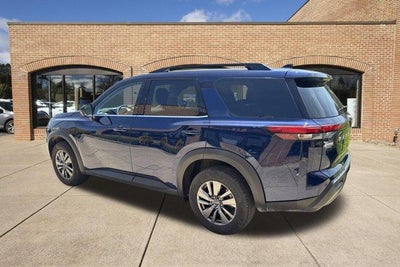 2025 Nissan Pathfinder SV 4WD
