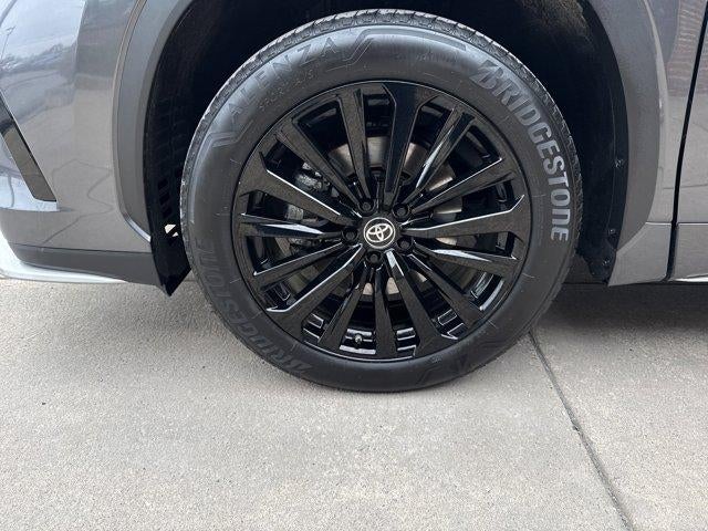 2025 Toyota Highlander XSE AWD (Natl)