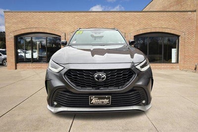 2025 Toyota Highlander XSE AWD (Natl)