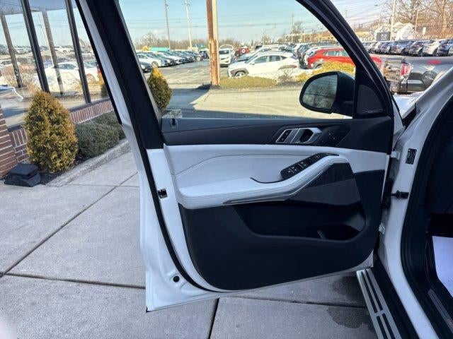 2026 BMW X5 xDrive40i Sports Activity Vehicle