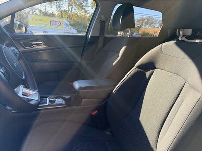 2025 Kia Sportage LX AWD