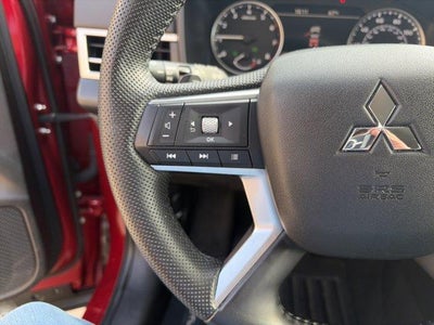 2025 Mitsubishi Outlander SE S-AWC