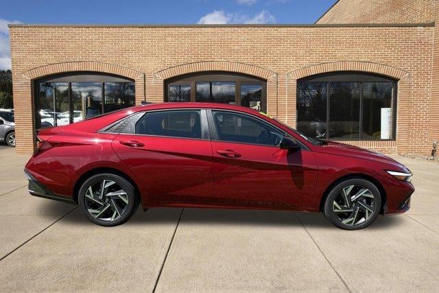 2025 Hyundai ELANTRA SEL Sport IVT