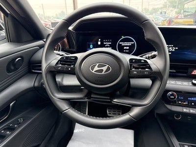 2025 Hyundai ELANTRA Hybrid SEL Sport DCT