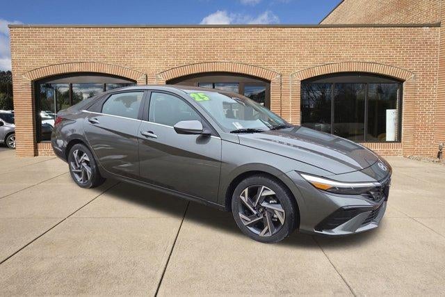 2025 Hyundai ELANTRA SEL Convenience IVT
