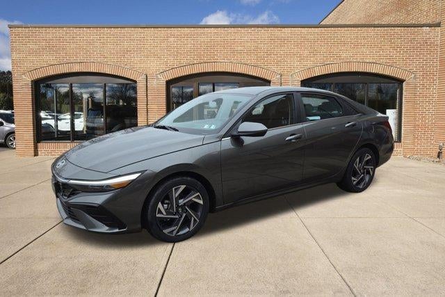 2025 Hyundai ELANTRA SEL Convenience IVT