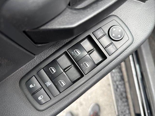 2012 RAM 1500 4WD Quad Cab 6.3 Ft Box Express