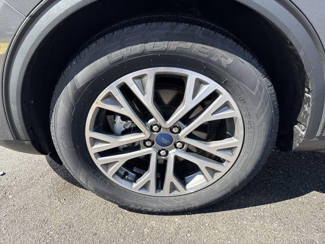 2022 Ford Escape SEL AWD