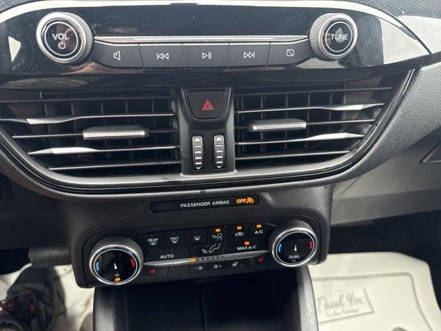 2025 Ford Escape ST-Line Select AWD