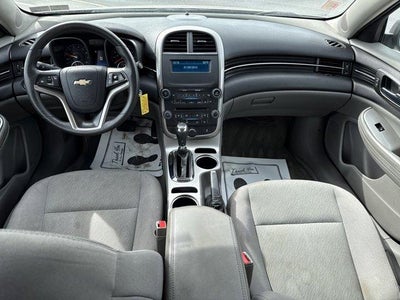 2015 Chevrolet Malibu 4dr Sdn LS w/1FL