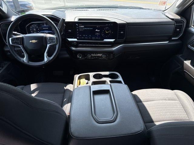 2023 Chevrolet Silverado 1500 Crew Cab Short Box 4-Wheel Drive LT 2FL