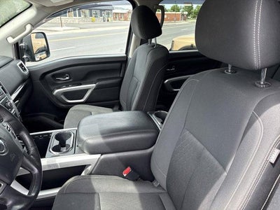 2018 Nissan Titan XD 4x4 Diesel Crew Cab SV