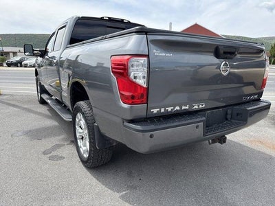 2018 Nissan Titan XD 4x4 Diesel Crew Cab SV